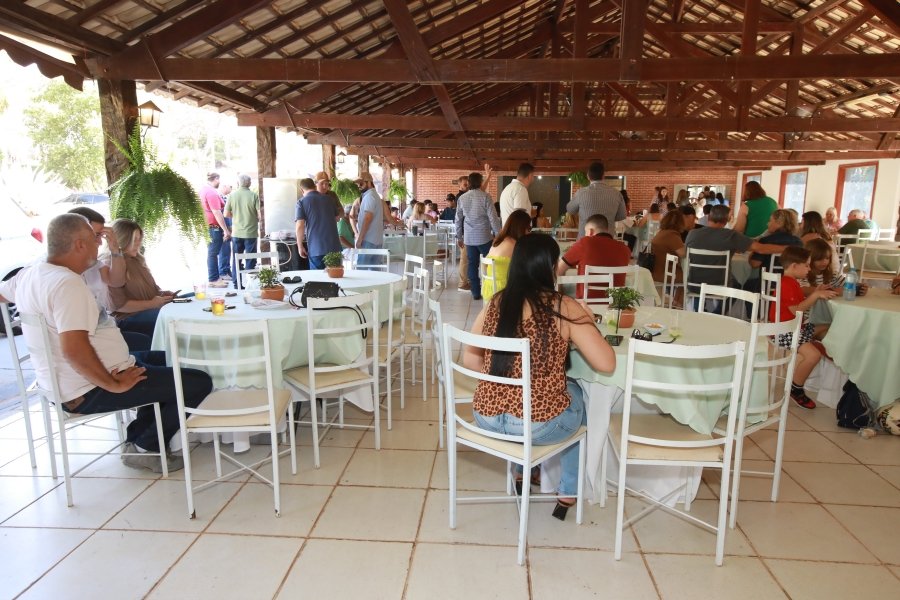 CASAMENTO DE ANA BEATRIZ E JEAN – CHÁCARA VIVA III - Eloisa Mattos