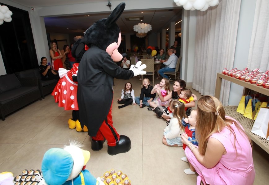 ANIVERSÁRIO DE 2 ANOS DO PEDRO – “REINO ENCANTADO DO MICKEY E MINNIE” - Eloisa Mattos