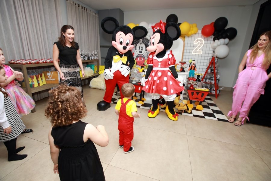 ANIVERSÁRIO DE 2 ANOS DO PEDRO – “REINO ENCANTADO DO MICKEY E MINNIE” - Eloisa Mattos