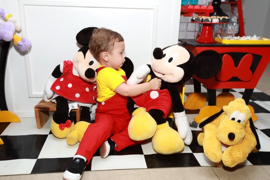 ANIVERSÁRIO DE 2 ANOS DO PEDRO – “REINO ENCANTADO DO MICKEY E MINNIE” - Eloisa Mattos