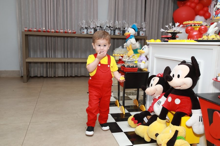 ANIVERSÁRIO DE 2 ANOS DO PEDRO – “REINO ENCANTADO DO MICKEY E MINNIE” - Eloisa Mattos