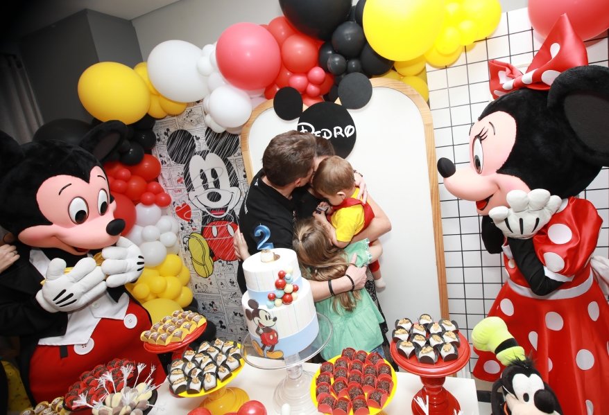 ANIVERSÁRIO DE 2 ANOS DO PEDRO – “REINO ENCANTADO DO MICKEY E MINNIE” - Eloisa Mattos