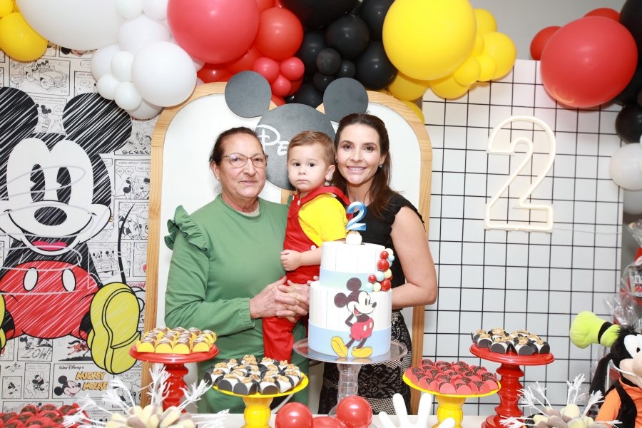 ANIVERSÁRIO DE 2 ANOS DO PEDRO – “REINO ENCANTADO DO MICKEY E MINNIE” - Eloisa Mattos
