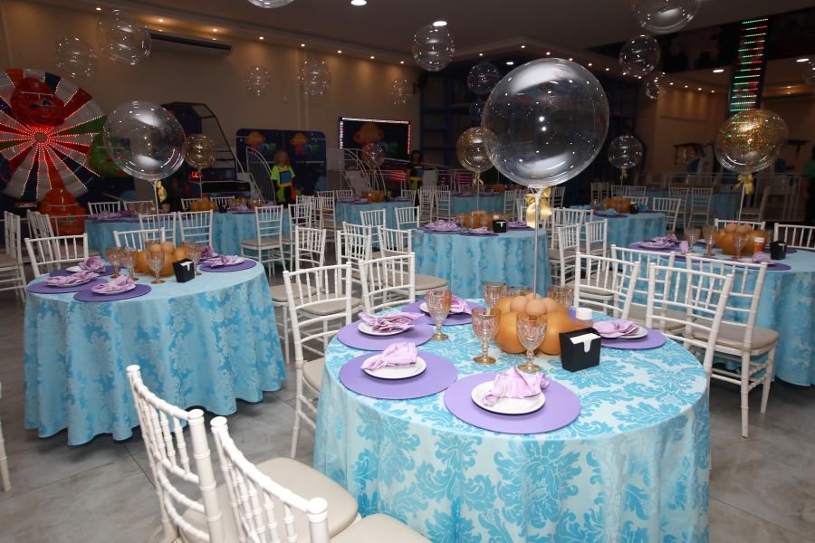 ANIVERSÁRIO DE 5 ANOS DA PRINCESA VERÔNICA –“TEMA FROZEN” (MUNDO KIDS) - Eloisa Mattos