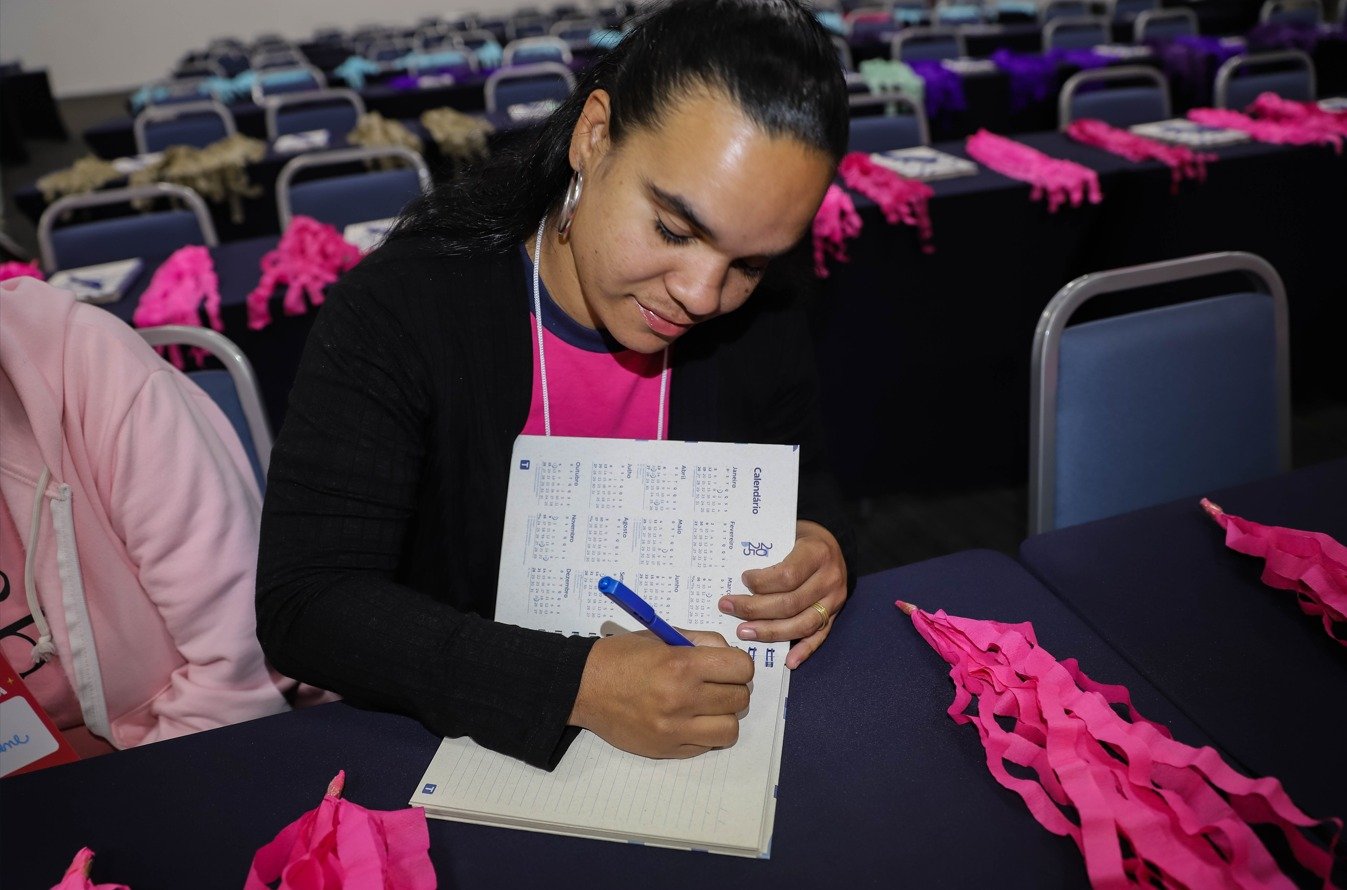 PROJETO ASMARA, DA GERANDO FALCÕES, GANHA REFORÇO DA GAÚCHA TRAMONTINA NA GERAÇÃO DE RENDA PARA MULHERES NAS FAVELAS