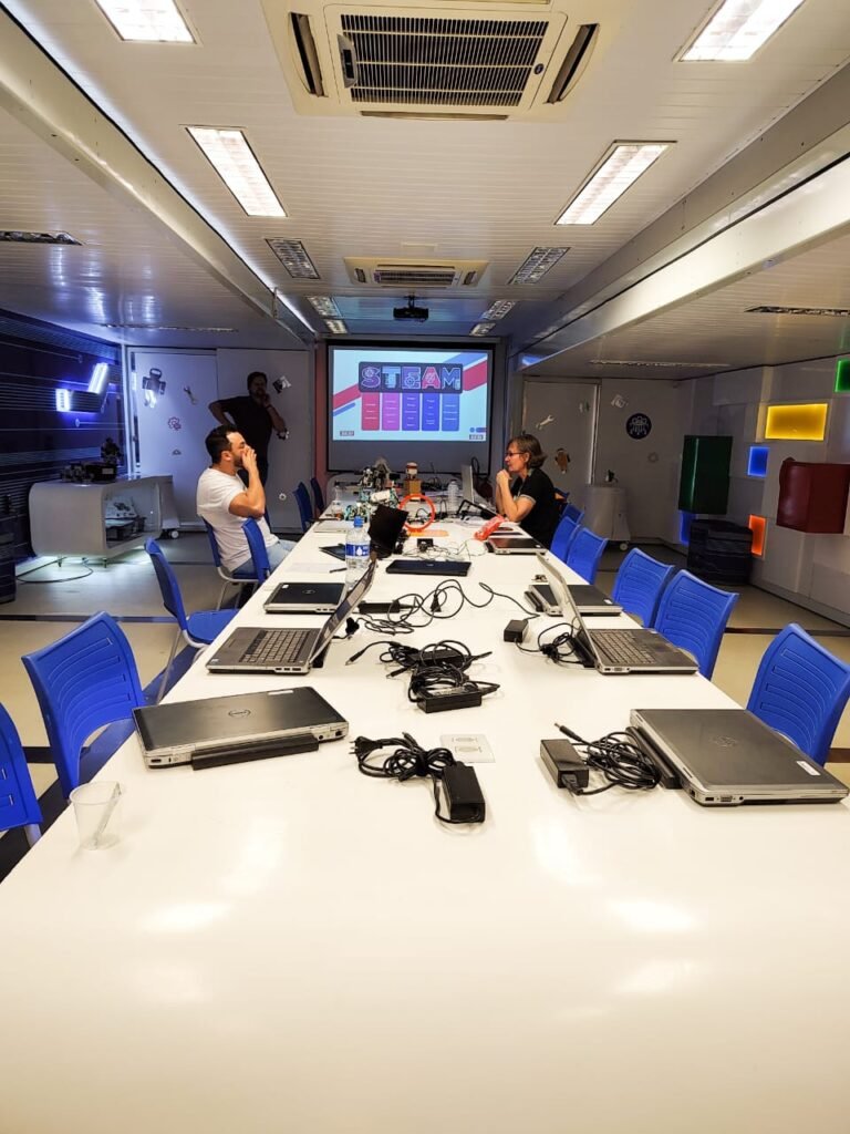 Unidade Móvel de Ciência e Tecnologia do Sesi-SP Passa por Rio Preto e Mais Seis Cidades da Região, Entre Agosto e Outubro