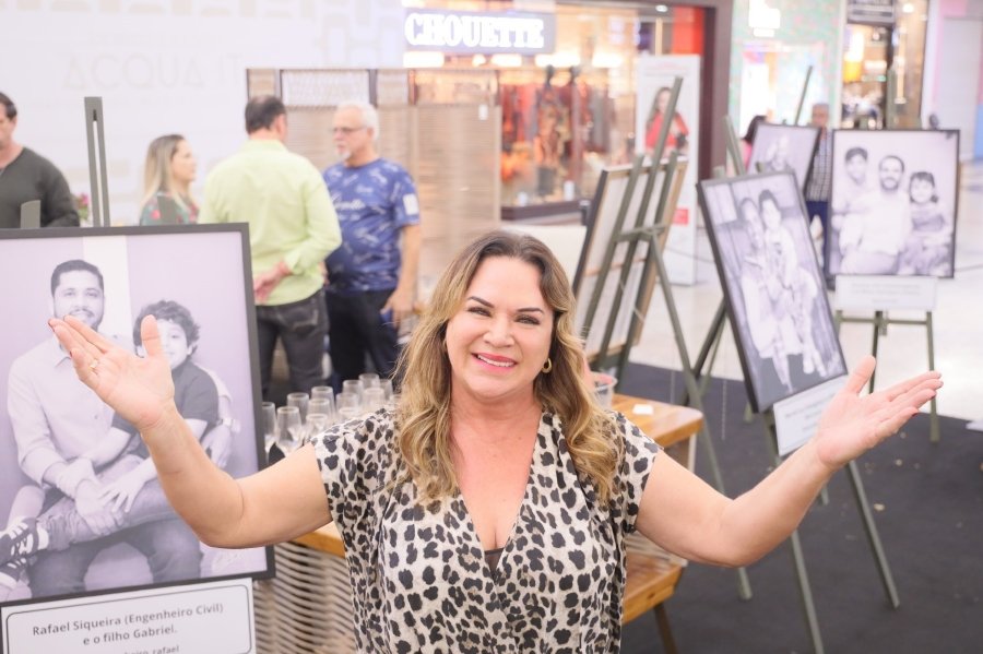 COQUETEL DE ABERTURA DA 15ª EDIÇÃO DA EXPOSIÇÃO “PAIS E FILHOS EM FOCO” EMOCIONA E REÚNE CONVIDADOS NO RIOPRETO SHOPPING - Eloisa Mattos