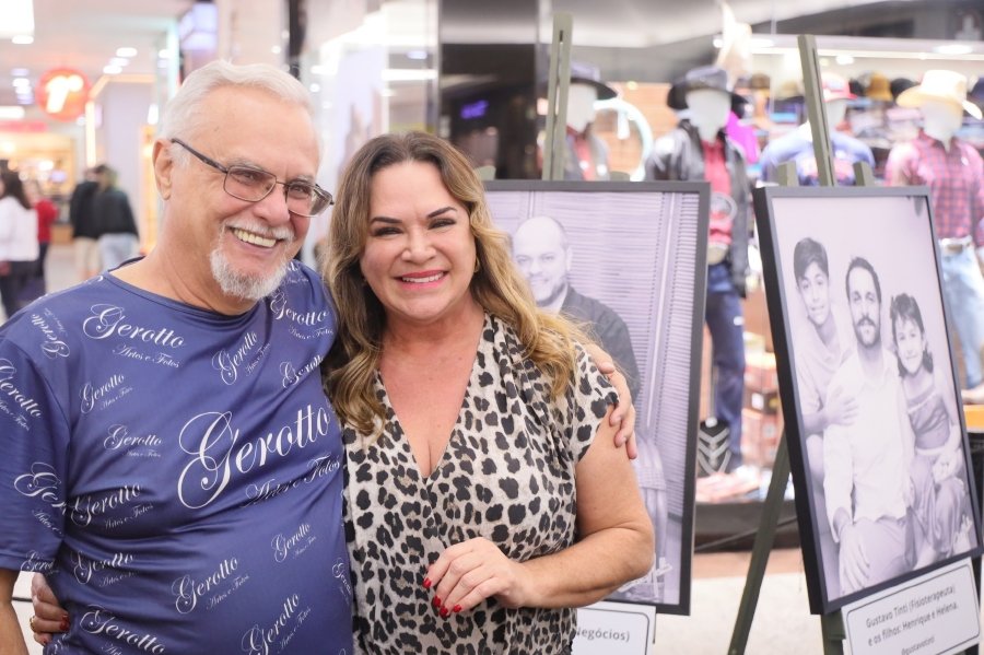 COQUETEL DE ABERTURA DA 15ª EDIÇÃO DA EXPOSIÇÃO “PAIS E FILHOS EM FOCO” EMOCIONA E REÚNE CONVIDADOS NO RIOPRETO SHOPPING - Eloisa Mattos