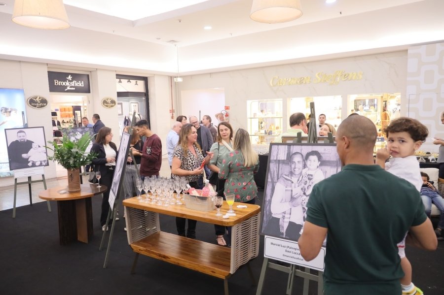 COQUETEL DE ABERTURA DA 15ª EDIÇÃO DA EXPOSIÇÃO “PAIS E FILHOS EM FOCO” EMOCIONA E REÚNE CONVIDADOS NO RIOPRETO SHOPPING - Eloisa Mattos