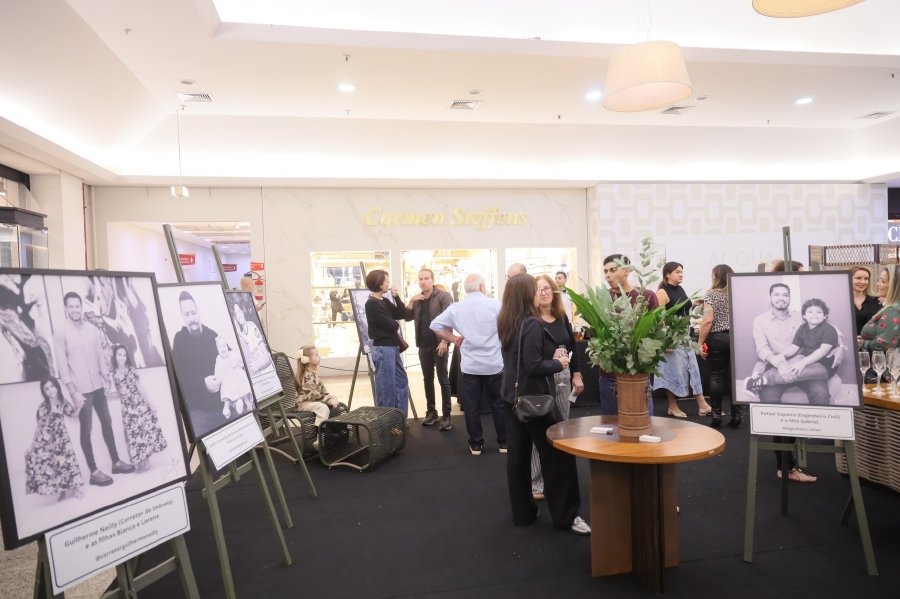 COQUETEL DE ABERTURA DA 15ª EDIÇÃO DA EXPOSIÇÃO “PAIS E FILHOS EM FOCO” EMOCIONA E REÚNE CONVIDADOS NO RIOPRETO SHOPPING - Eloisa Mattos