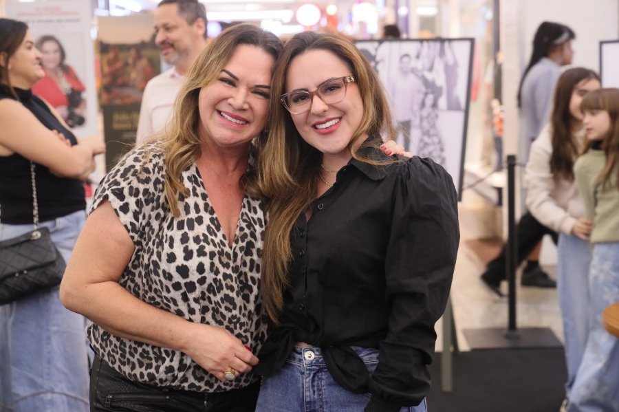 COQUETEL DE ABERTURA DA 15ª EDIÇÃO DA EXPOSIÇÃO “PAIS E FILHOS EM FOCO” EMOCIONA E REÚNE CONVIDADOS NO RIOPRETO SHOPPING - Eloisa Mattos