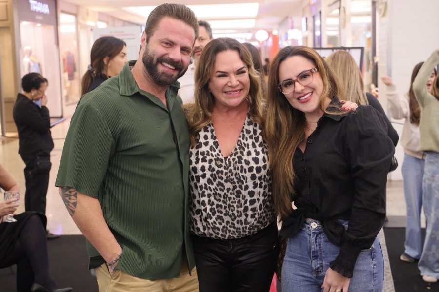 COQUETEL DE ABERTURA DA 15ª EDIÇÃO DA EXPOSIÇÃO “PAIS E FILHOS EM FOCO” EMOCIONA E REÚNE CONVIDADOS NO RIOPRETO SHOPPING - Eloisa Mattos