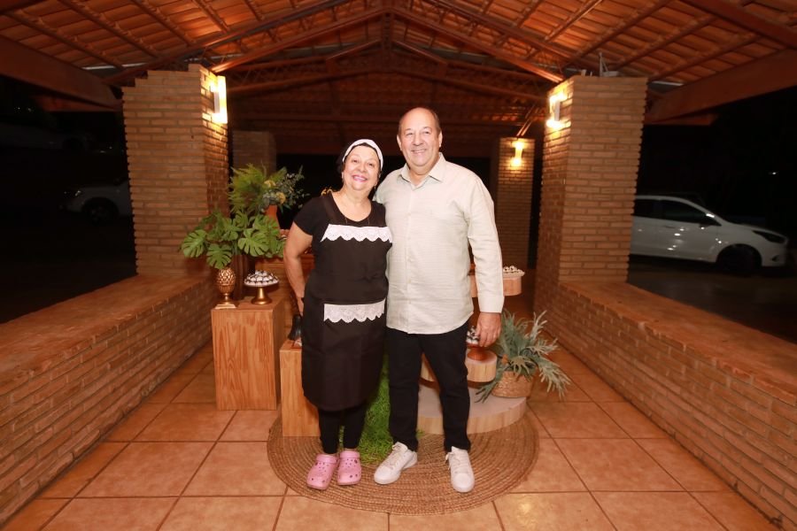 EMPRESÁRIO ÊCIO COSTA COMEMORA 60 ANOS COM GRANDE FESTA EM CEDRAL - Eloisa Mattos