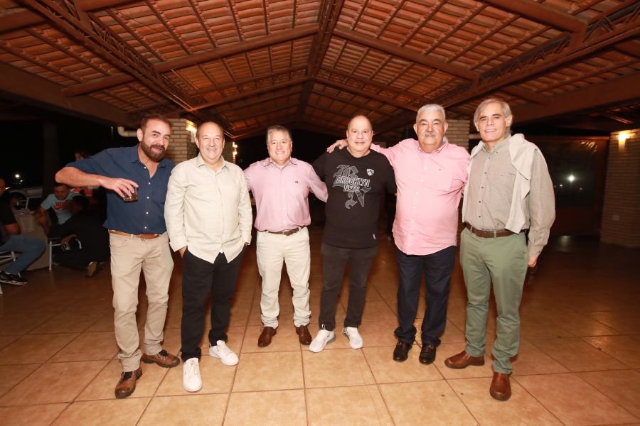 EMPRESÁRIO ÊCIO COSTA COMEMORA 60 ANOS COM GRANDE FESTA EM CEDRAL - Eloisa Mattos