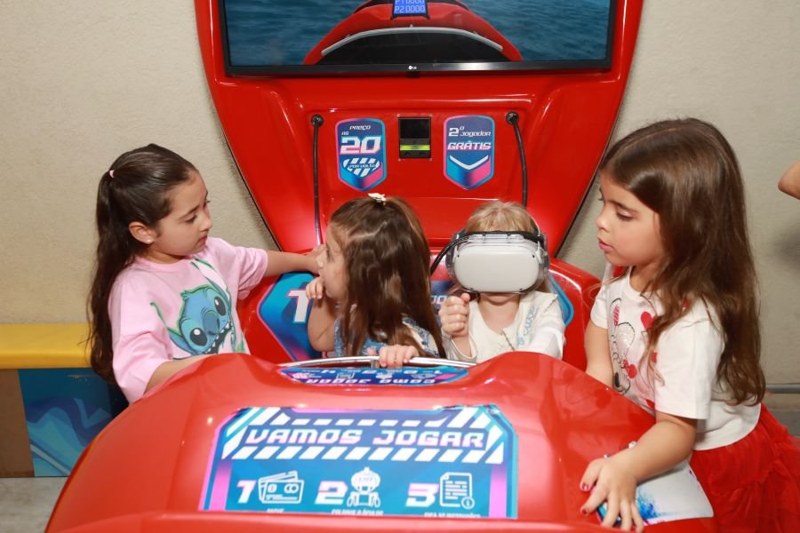 ANIVERSÁRIO DE 5 ANOS DA PRINCESA VERÔNICA –“TEMA FROZEN” (MUNDO KIDS) - Eloisa Mattos
