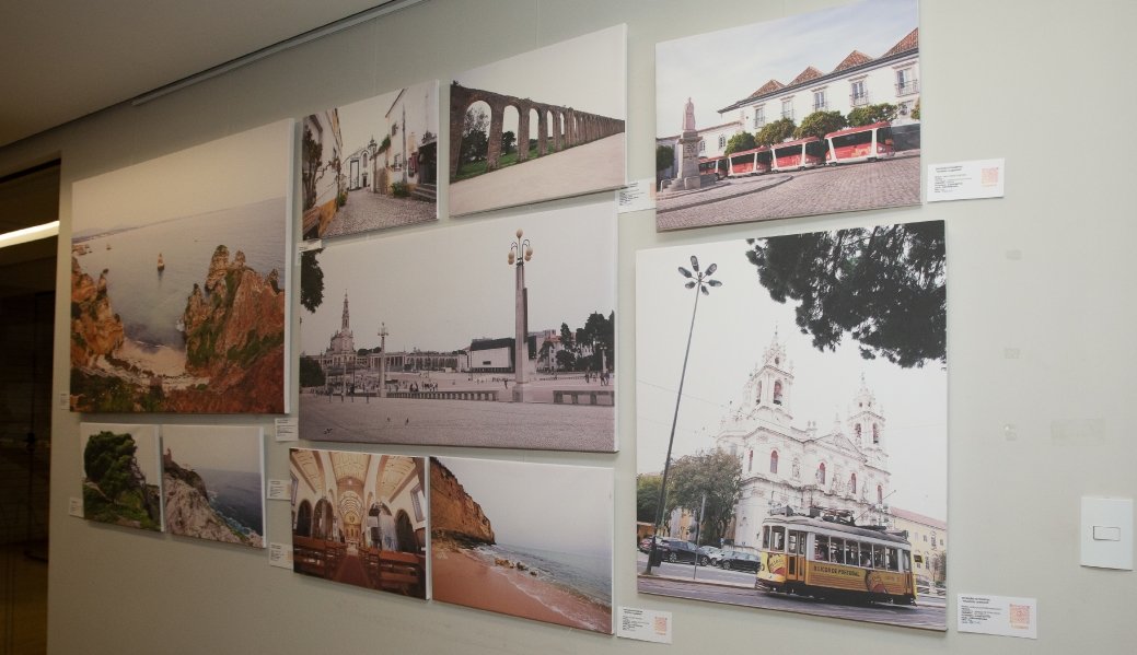 COQUETEL DE ABERTURA DA VERNISSAGE “MUNDOS E CAMINHOS” OLHAR QUE ATRAVESSA FRONTEIRAS – BILD CONSTRUTORA - Eloisa Mattos