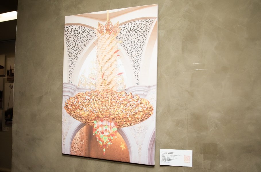 COQUETEL DE ABERTURA DA VERNISSAGE “MUNDOS E CAMINHOS” OLHAR QUE ATRAVESSA FRONTEIRAS – BILD CONSTRUTORA - Eloisa Mattos