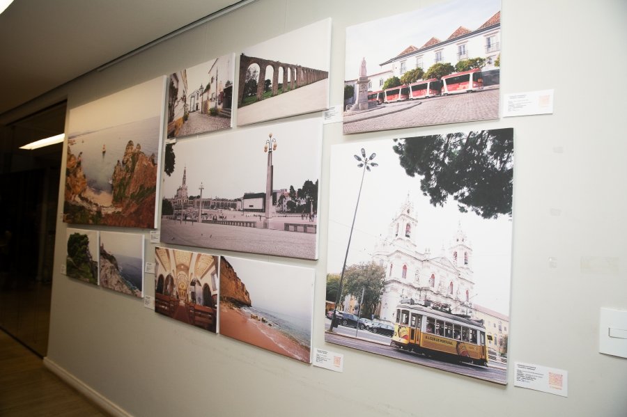 COQUETEL DE ABERTURA DA VERNISSAGE “MUNDOS E CAMINHOS” OLHAR QUE ATRAVESSA FRONTEIRAS – BILD CONSTRUTORA - Eloisa Mattos