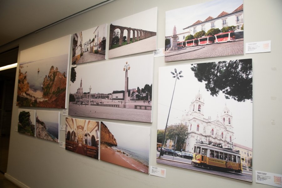 COQUETEL DE ABERTURA DA VERNISSAGE “MUNDOS E CAMINHOS” OLHAR QUE ATRAVESSA FRONTEIRAS – BILD CONSTRUTORA - Eloisa Mattos