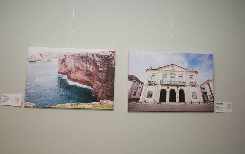 COQUETEL DE ABERTURA DA VERNISSAGE “MUNDOS E CAMINHOS” OLHAR QUE ATRAVESSA FRONTEIRAS – BILD CONSTRUTORA - Eloisa Mattos