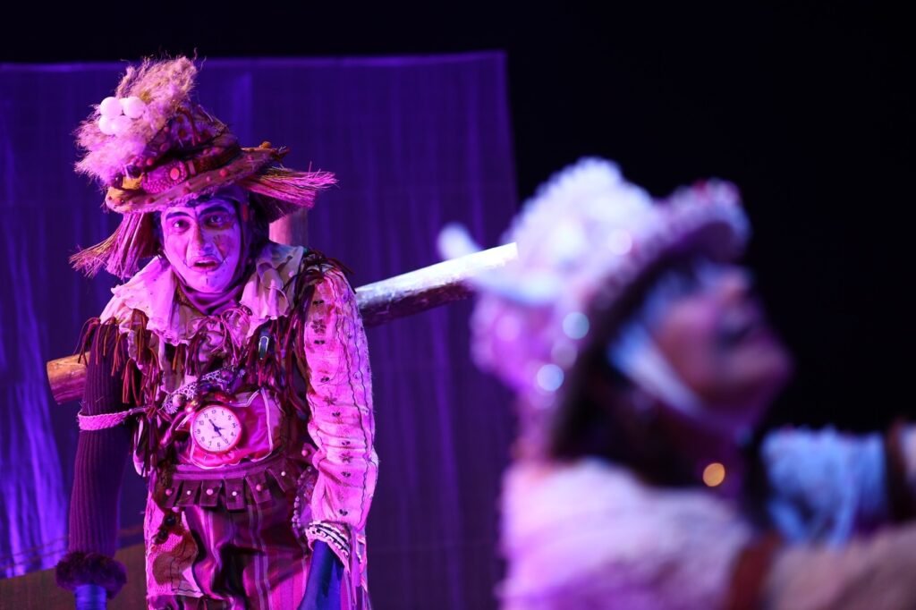 Cia. Arte das Águas Faz Apresentação Gratuita do Musical ‘a Vaca Lelé’