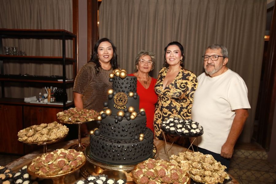 ANIVERSÁRIO DE 45 ANOS DE VANESSA MELLO – TEMA “VERSACE” - Eloisa Mattos
