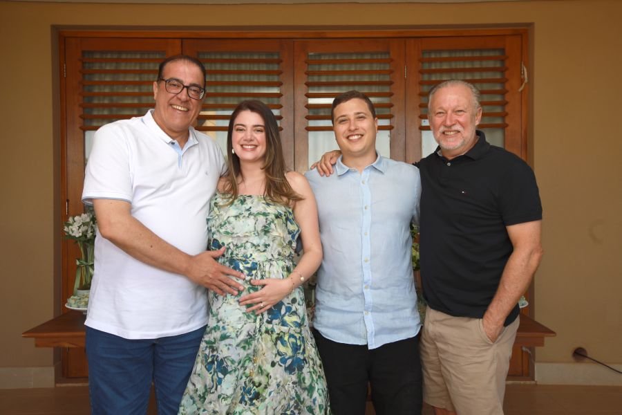 CHÁ DE BEBÊ, ESPERANDO LEONARDO CHEGAR… (TERRAÇO AMMICI) - Eloisa Mattos
