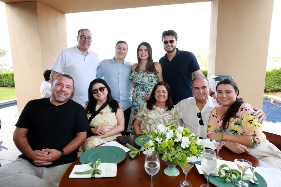 CHÁ DE BEBÊ, ESPERANDO LEONARDO CHEGAR… (TERRAÇO AMMICI) - Eloisa Mattos