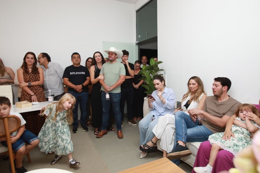 INAUGURAÇÃO DO ESCRITÓRIO DA ARQUITETA – BÁRBARA ARID - Eloisa Mattos