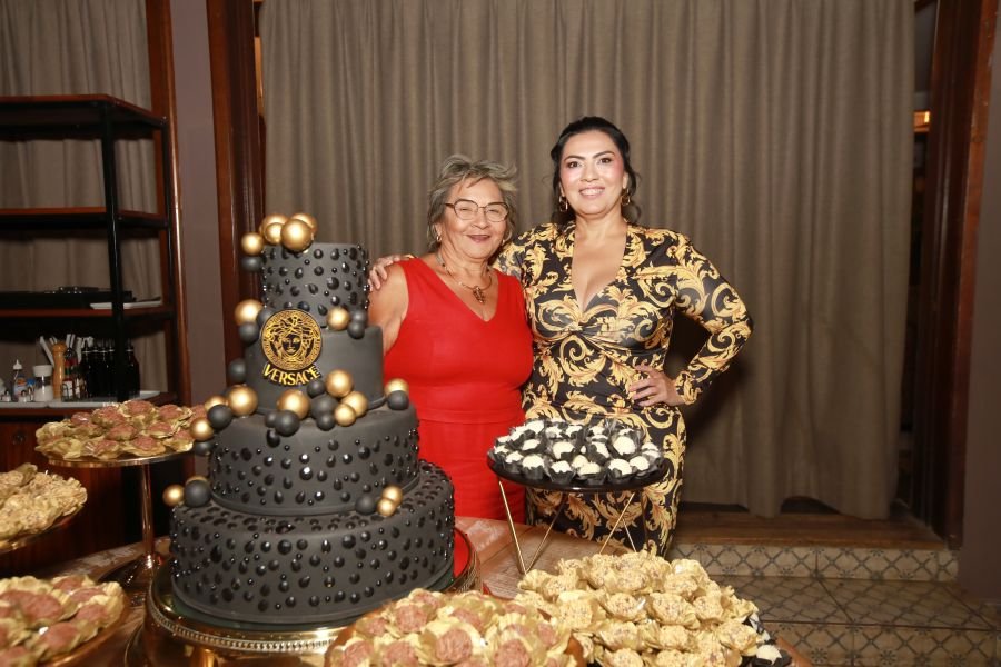 ANIVERSÁRIO DE 45 ANOS DE VANESSA MELLO – TEMA “VERSACE” - Eloisa Mattos