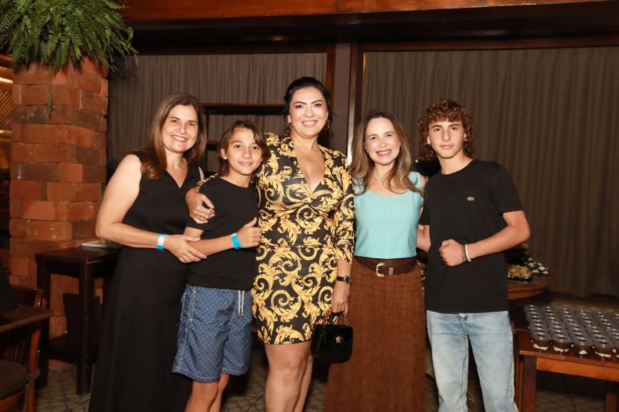 ANIVERSÁRIO DE 45 ANOS DE VANESSA MELLO – TEMA “VERSACE” - Eloisa Mattos