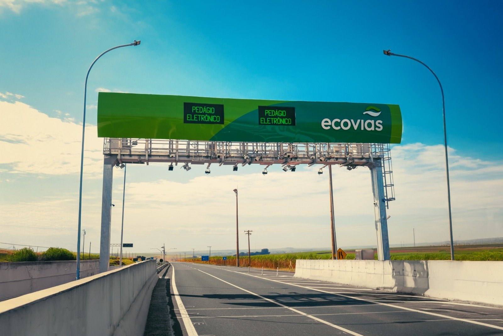 ECOVIAS NOROESTE PAULISTA INFORMA – PEDÁGIO ELETRÔNICO, FREE FLOW COMEÇA A OPERAR NA SP-326, NESTE SÁBADO (01/11), EM DOBRADA