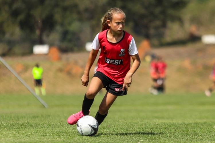 VAGAS GRATUITAS DE FUTEBOL FEMININO NO SESI RIO PRETO