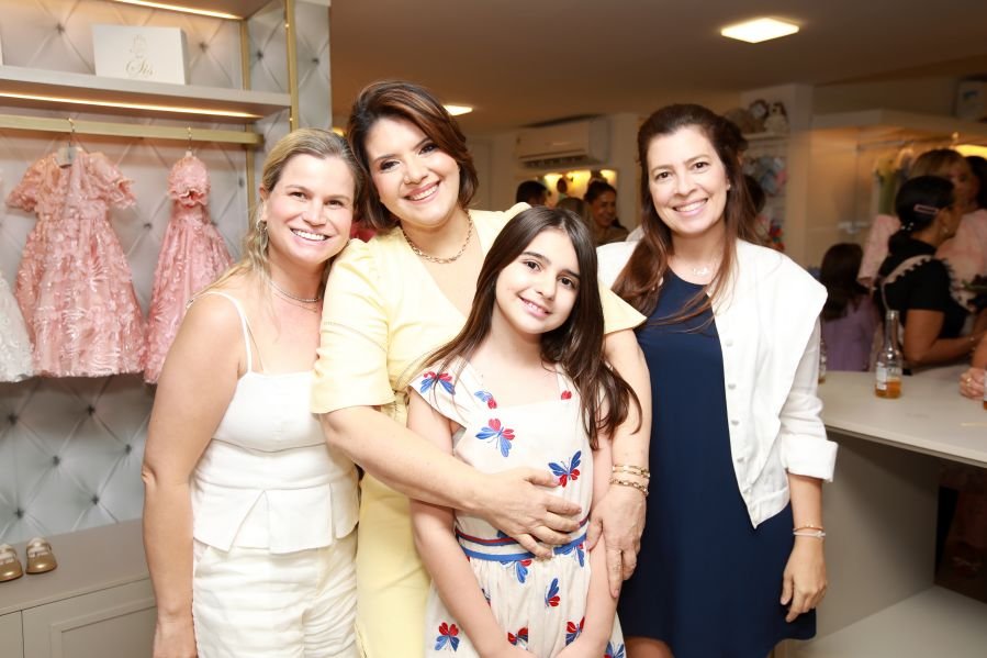 SIS BABY KIDS REINAUGURA LOJA COM NOVO CONCEITO E MUITO CHARME NO BAIRRO REDENTORA - Eloisa Mattos