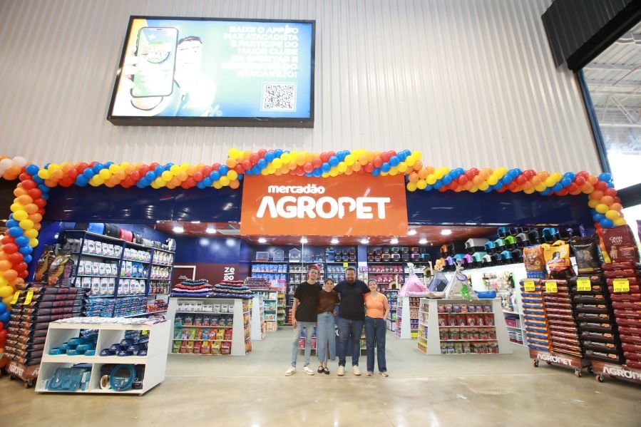 MERCADÃO AGROPET INAUGURA SUA 8ª LOJA EM RIO PRETO – MAX ATACADISTA - Eloisa Mattos
