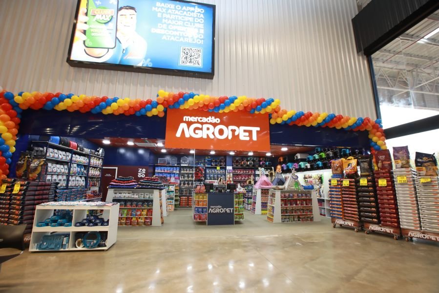MERCADÃO AGROPET INAUGURA SUA 8ª LOJA EM RIO PRETO – MAX ATACADISTA - Eloisa Mattos