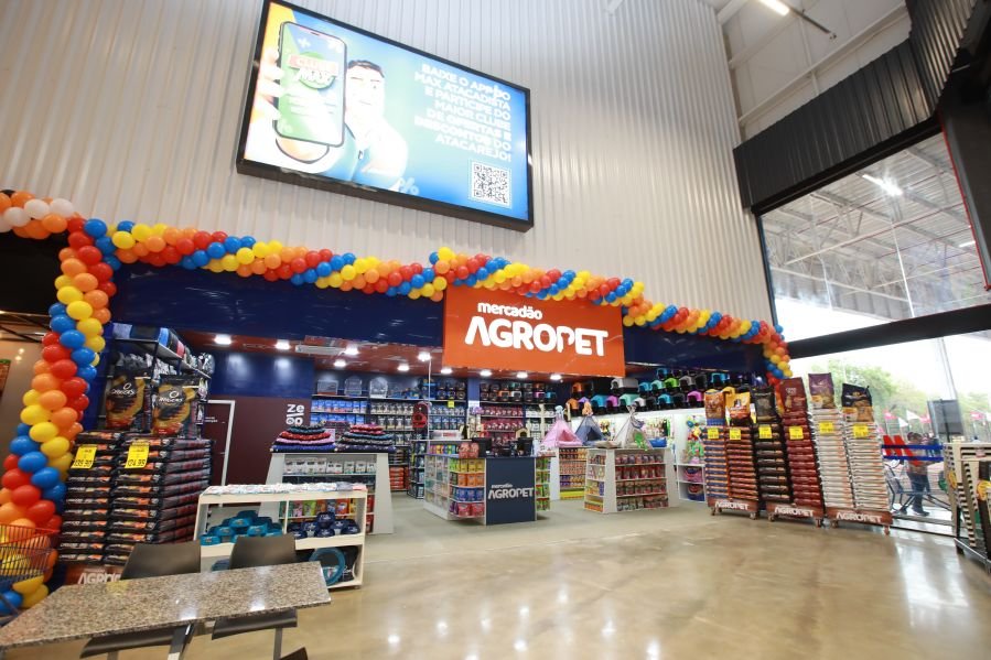 MERCADÃO AGROPET INAUGURA SUA 8ª LOJA EM RIO PRETO – MAX ATACADISTA - Eloisa Mattos