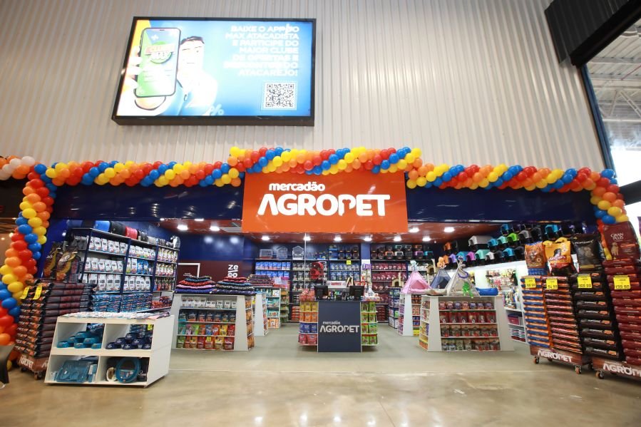 MERCADÃO AGROPET INAUGURA SUA 8ª LOJA EM RIO PRETO – MAX ATACADISTA - Eloisa Mattos