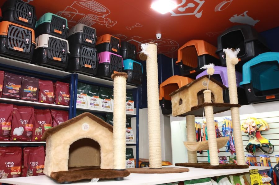 MERCADÃO AGROPET INAUGURA SUA 8ª LOJA EM RIO PRETO – MAX ATACADISTA - Eloisa Mattos