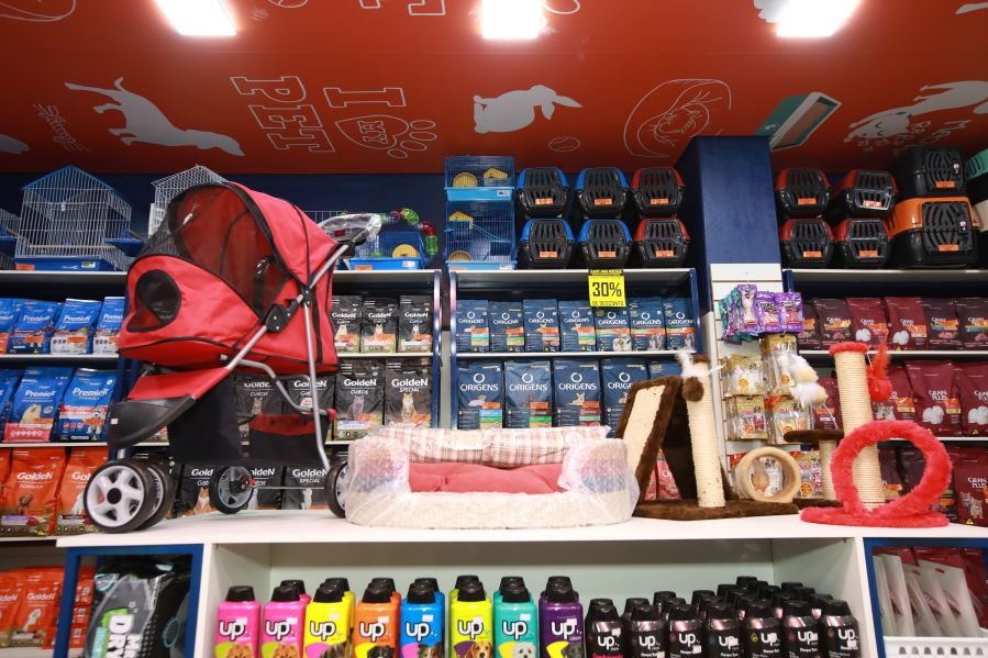 MERCADÃO AGROPET INAUGURA SUA 8ª LOJA EM RIO PRETO – MAX ATACADISTA - Eloisa Mattos