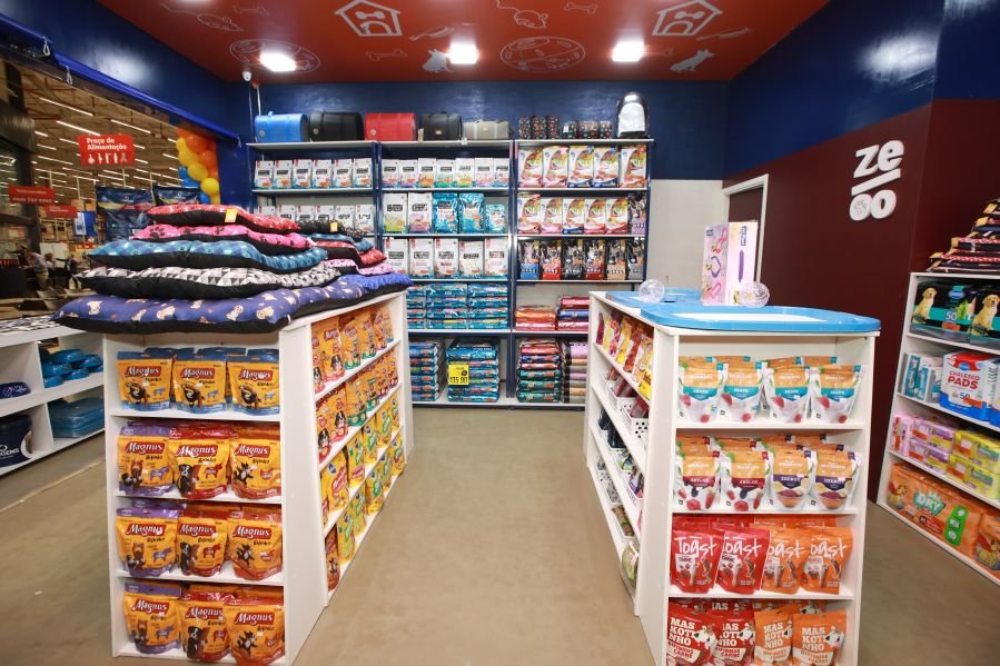 MERCADÃO AGROPET INAUGURA SUA 8ª LOJA EM RIO PRETO – MAX ATACADISTA - Eloisa Mattos