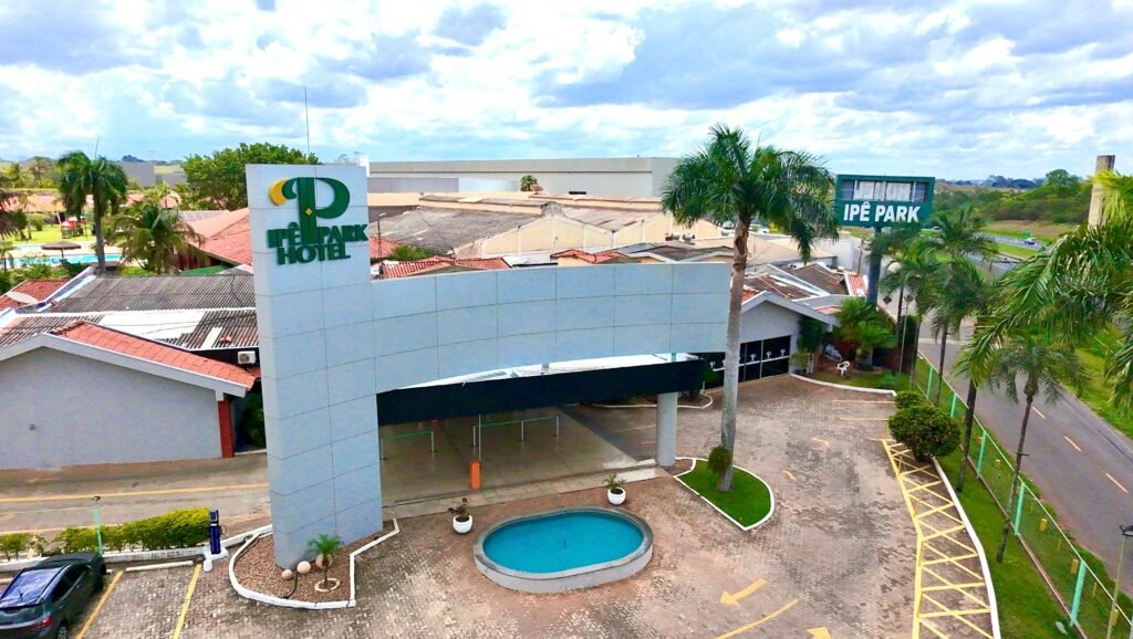 Natal e Réveillon 2026 Marcam Nova Fase do Ipê Park Hotel