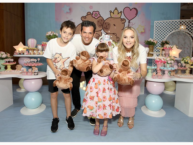 ANIVERSÁRIO DE 5 ANOS DA BELLA – “CAPIVARA”