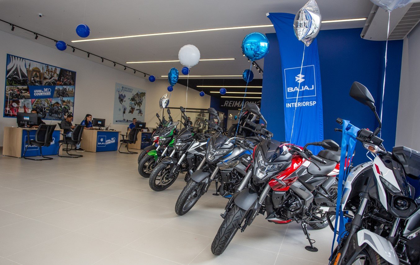 RECÉM-INAUGURADA, BAJAJ INTERIOR SP VENDE 30% DO SHOWROOM NA PRIMEIRA SEMANA DE FUNCIONAMENTO