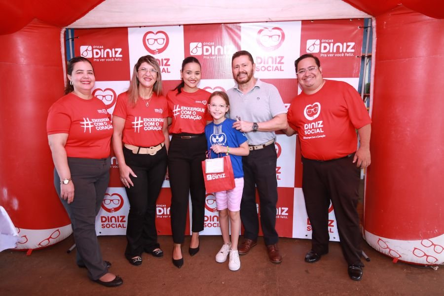 9ª EDIÇÃO DO PROJETO “DINIZ SOCIAL”- ASSOC. ANJO DA GUARDA” - Eloisa Mattos