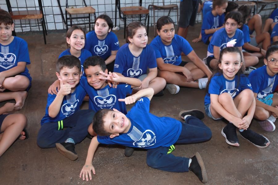 9ª EDIÇÃO DO PROJETO “DINIZ SOCIAL”- ASSOC. ANJO DA GUARDA” - Eloisa Mattos