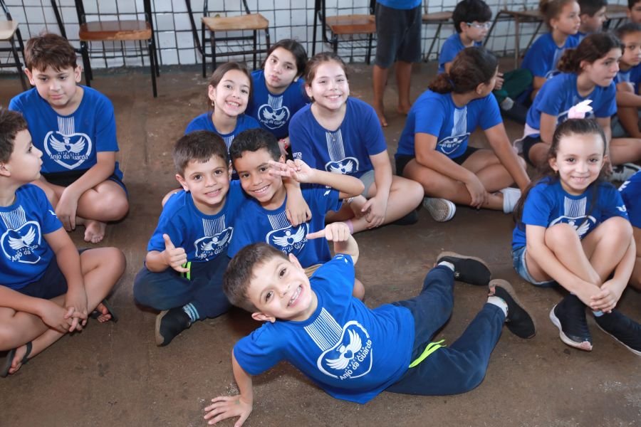 9ª EDIÇÃO DO PROJETO “DINIZ SOCIAL”- ASSOC. ANJO DA GUARDA” - Eloisa Mattos