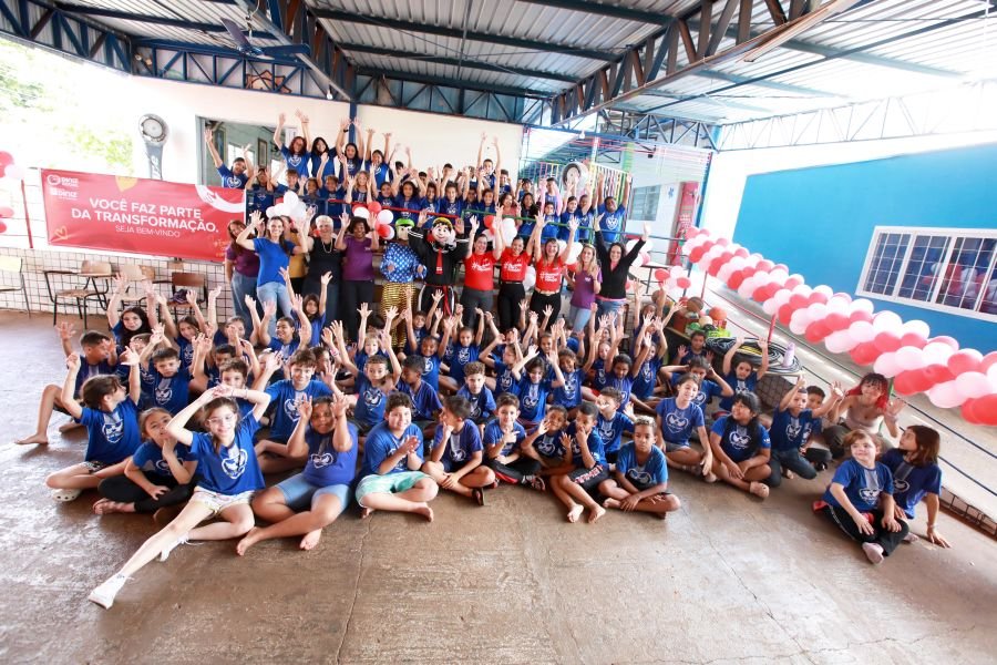 9ª EDIÇÃO DO PROJETO “DINIZ SOCIAL”- ASSOC. ANJO DA GUARDA” - Eloisa Mattos