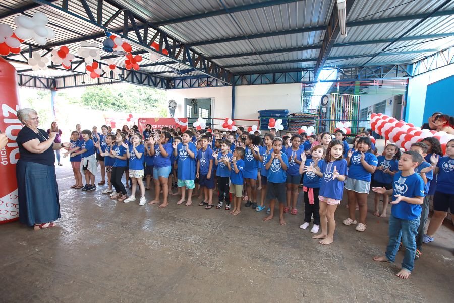 9ª EDIÇÃO DO PROJETO “DINIZ SOCIAL”- ASSOC. ANJO DA GUARDA” - Eloisa Mattos