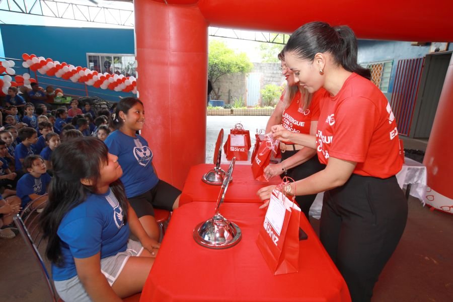 9ª EDIÇÃO DO PROJETO “DINIZ SOCIAL”- ASSOC. ANJO DA GUARDA” - Eloisa Mattos
